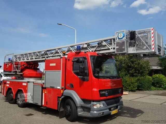 Løfteplattform DAF LF 250 METZ 30 meter