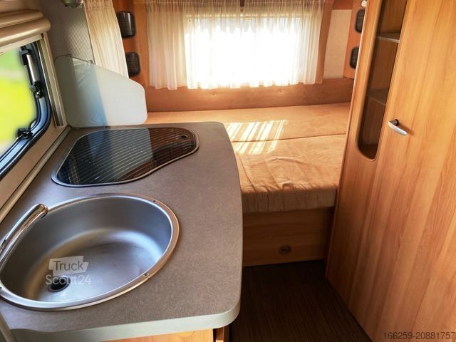 Caravana HYMER/ERIBA Eriba Feeling 425 inkl. Mover u. Batterie