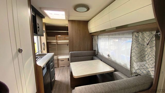 Bivalnik HOBBY OnTour 470 KMF,  Mover Sonderpreis