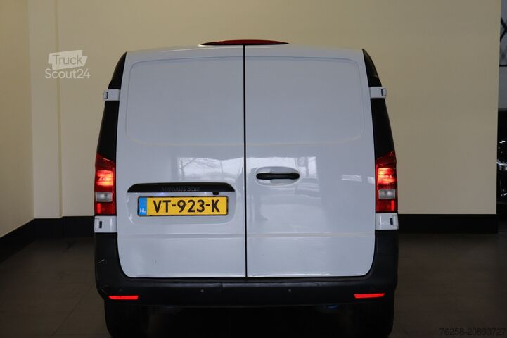 Furgoneta Mercedes-Benz Vito 114 CDI Lang AUTOMAAT - Airco - Navi - Cru...