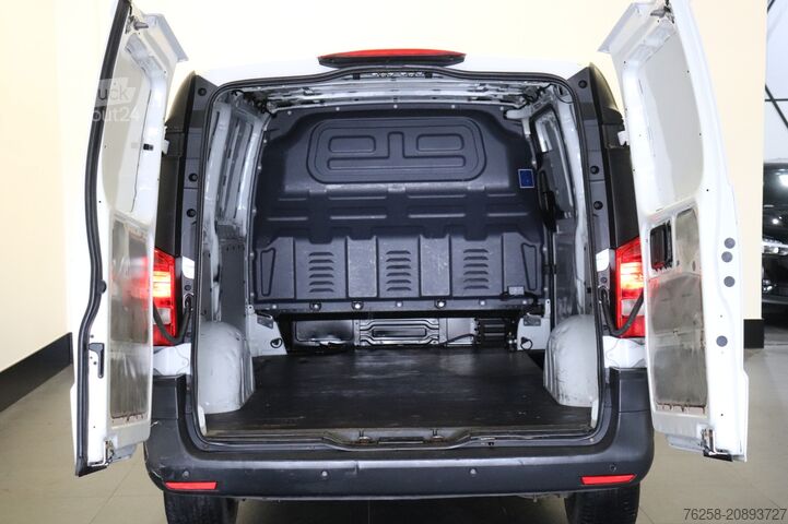 Furgoneta Mercedes-Benz Vito 114 CDI Lang AUTOMAAT - Airco - Navi - Cru...