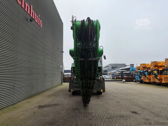 Maszyna do przenoszenia materiałów Sennebogen 830 E HD Magnetfunction