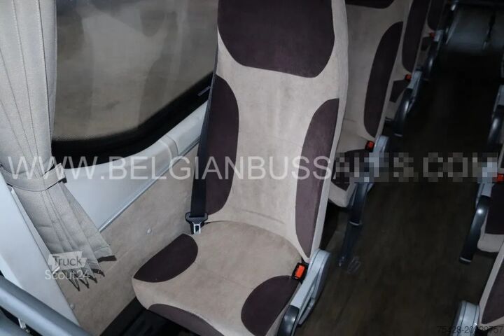 Minibus Iveco Daily / A60C17 / 7.5m / broken rearaxle