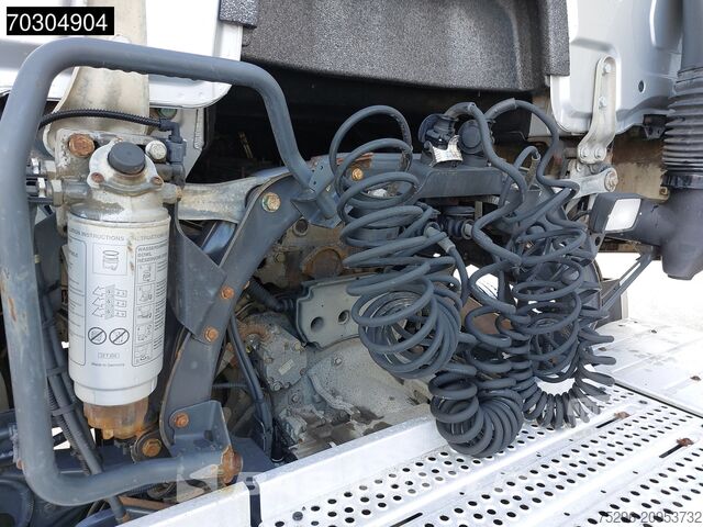  Mercedes Actros 1843 4X2 StreamSpace ADR