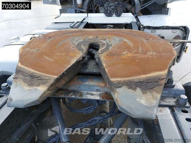  Mercedes Actros 1843 4X2 StreamSpace ADR