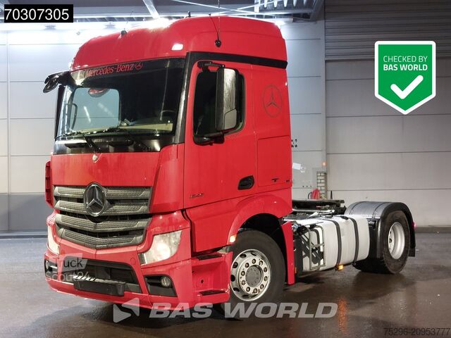  Mercedes Actros 1845 4X2 StreamSpace