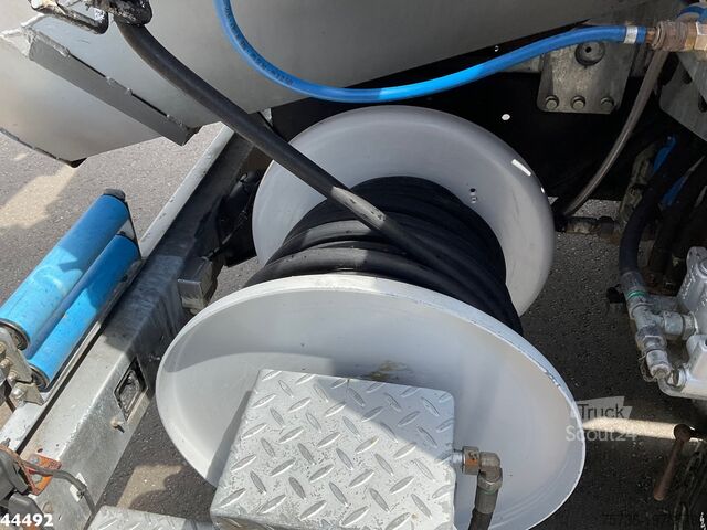 Vehicul de aspirație Man TGS 28.440 FFG Flensburger 12,5m³ Saug/Spul com...