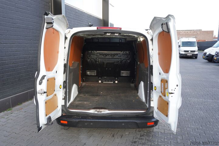 Magastetős kombi Ford Transit Connect 1.5 EcoBlue 100PK L2 EURO 6 - A...