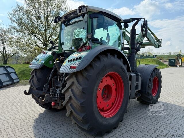 Machine agricole 724 Vario