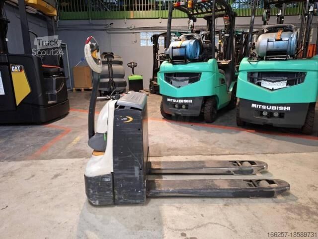 Handmatige palletwagen Crown WP3010-1.6