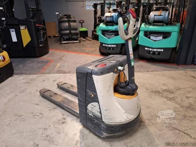Handmatige palletwagen Crown WP3020-2.0