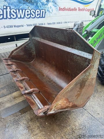 Graaflaadmachine KRAMER 8105 mit 40 Km/h Fzg Brief vorhanden 1950 Std .