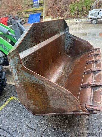 Graaflaadmachine KRAMER 8105 mit 40 Km/h Fzg Brief vorhanden 1950 Std .