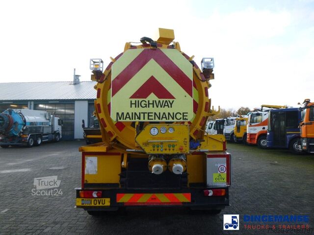 Pojazd ssący D.A.F. LF 55.220 4X2 RHD Whale vacuum tank 8.1 m3