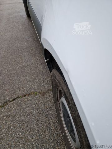 Pick-up bestelwagen MERCEDES-BENZ Sprinter III Pritsche RWD/AWD 311/315/317/319 CD