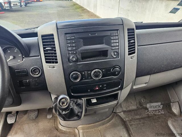 Hűtött dobozos kocsi Mercedes-Benz Sprinter 313
