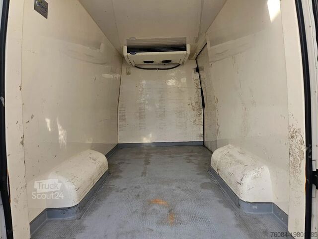 Hűtött dobozos kocsi Mercedes-Benz Sprinter 313