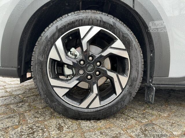 Minibus FORD TOURNEO CUSTOM 320 L2 -  Active CAM LED NAVI TWA