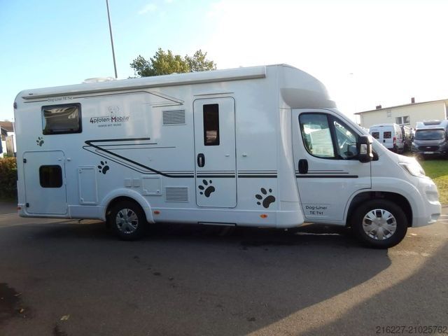 Half-integraal camper DETHLEFFS Just Camp T 7052 EB DOG Liner TE +EINZELBETTEN