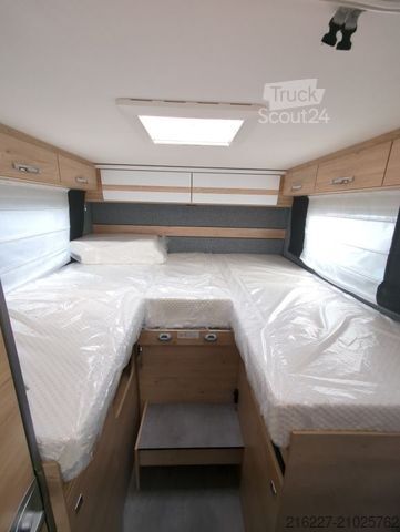 Half-integraal camper DETHLEFFS Just Camp T 7052 EB DOG Liner TE +EINZELBETTEN