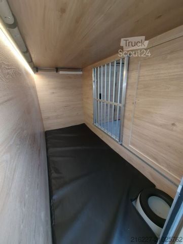 Half-integraal camper DETHLEFFS Just Camp T 7052 EB DOG Liner TE +EINZELBETTEN