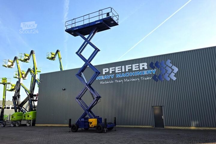 Pont élévateur à ciseaux Haulotte H15SX Diesel, 4x4 Drive, 15 Working Height, 500kg