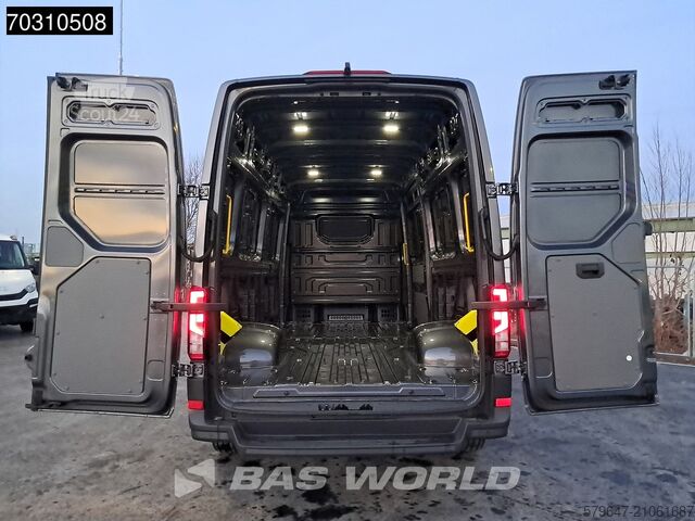 Универсал с высокой крышей Volkswagen Crafter Neu! Automatik Doppelbereifung L4H3 ACC...