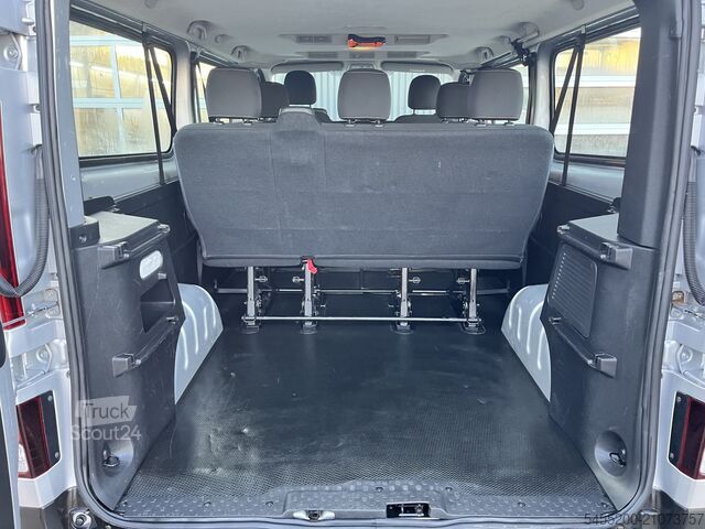 Pasažieru autobuss Renault Trafic Passenger 1.6 dCi 120pk BTW / BPM VRIJ!!...