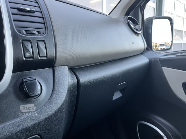 Pasažieru autobuss Renault Trafic Passenger 1.6 dCi 120pk BTW / BPM VRIJ!!...