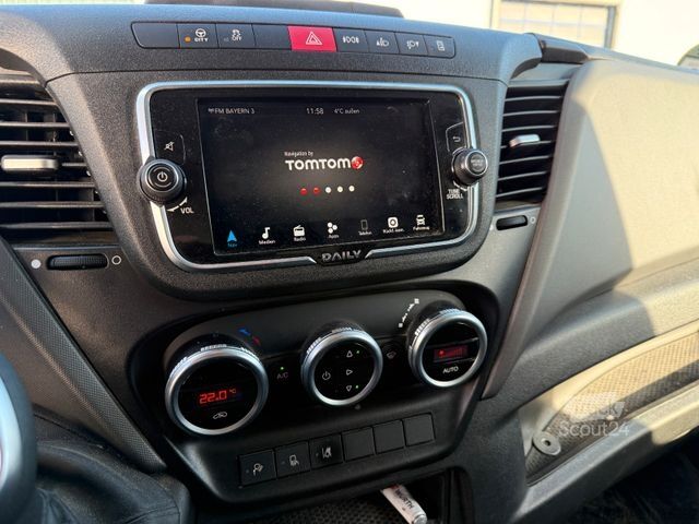 High top van IVECO Daily 35S21HA8 V/P*Kastenwagen*NAVI*