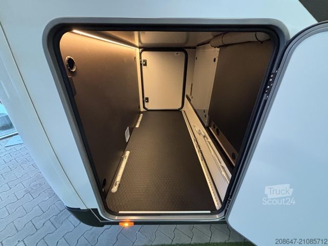 Halvintegreret autocamper BÜRSTNER Signature SFT 7.1 *Lithium 300 Ah*Küchen-Paket*