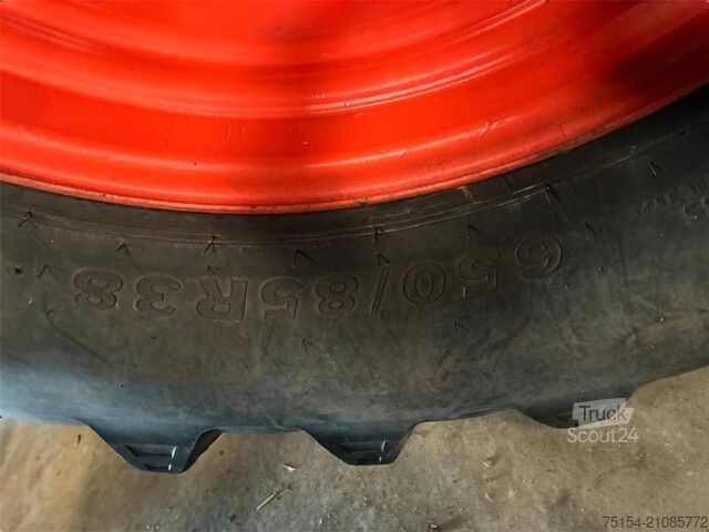 Tractor CLAAS Axion 830 Cmatic S10 FKH FZW