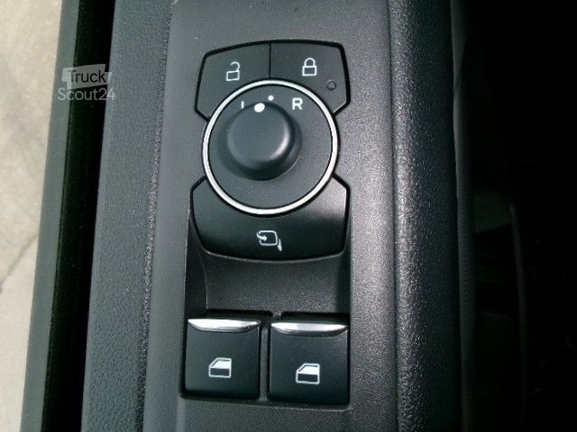 Μίνι λεωφορείο FORD Transit Custom 320L1 Trail 100kW AWD AHK 2xS.Tür