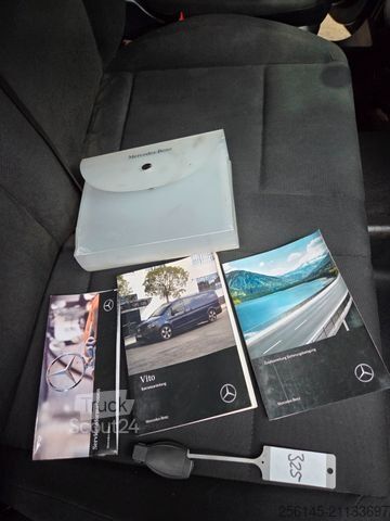 Minibus MERCEDES-BENZ Vito Kasten 110  Kamera Tempom. Klima Tüv neu E6