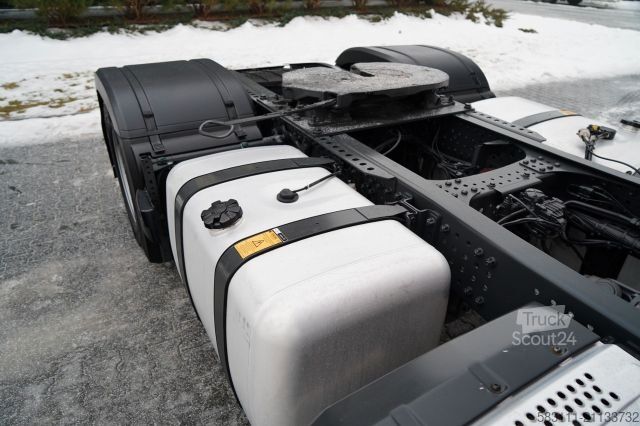 Τυπική μονάδα τράκτορα MERCEDES-BENZ ACTROS 1845 / MP5 / BIG SPACE