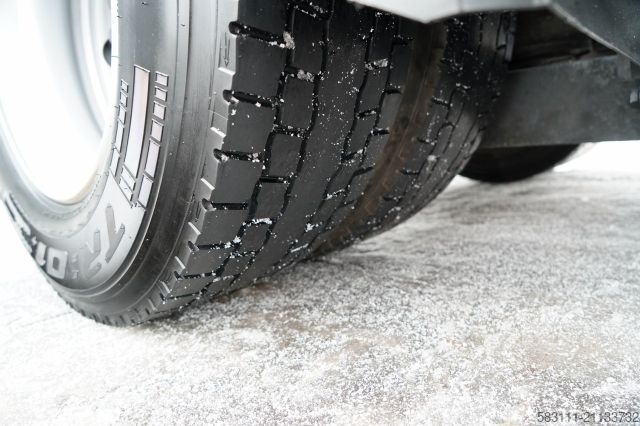 Τυπική μονάδα τράκτορα MERCEDES-BENZ ACTROS 1845 / MP5 / BIG SPACE