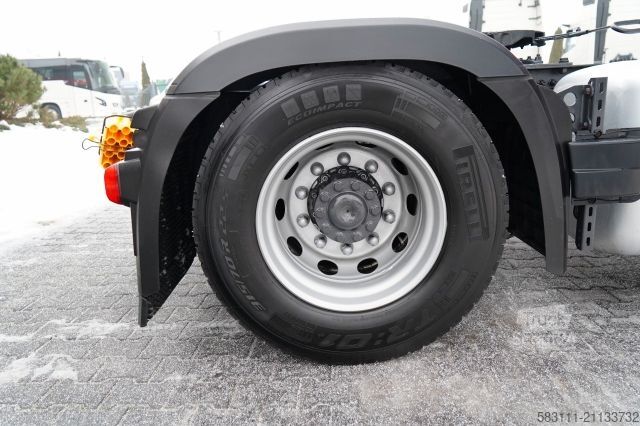 Τυπική μονάδα τράκτορα MERCEDES-BENZ ACTROS 1845 / MP5 / BIG SPACE