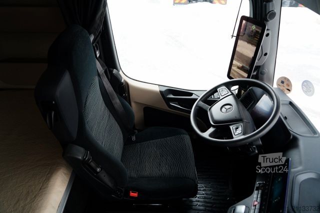 Τυπική μονάδα τράκτορα MERCEDES-BENZ ACTROS 1845 / MP5 / BIG SPACE