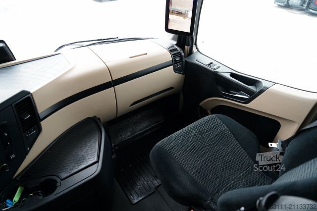 Τυπική μονάδα τράκτορα MERCEDES-BENZ ACTROS 1845 / MP5 / BIG SPACE