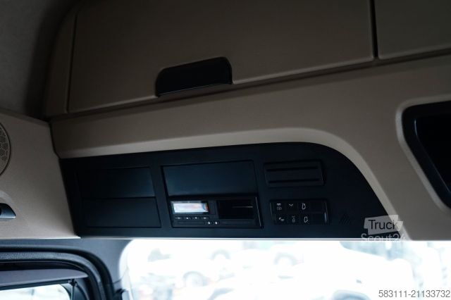 Τυπική μονάδα τράκτορα MERCEDES-BENZ ACTROS 1845 / MP5 / BIG SPACE