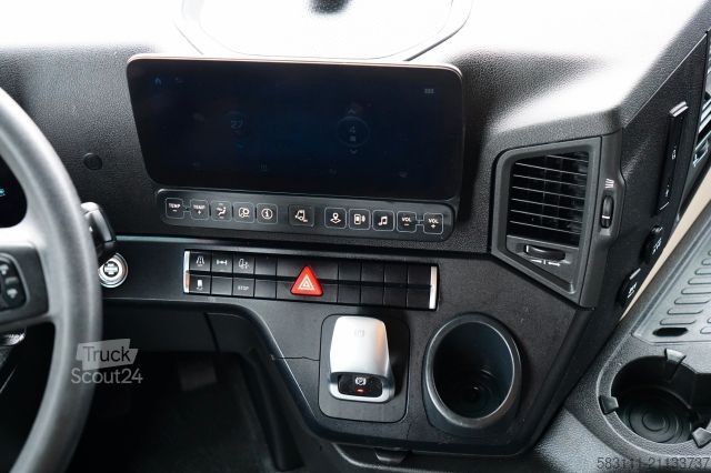 Стандартен влекач MERCEDES-BENZ ACTROS 1848 / BIG SPACE / 2021 ROK