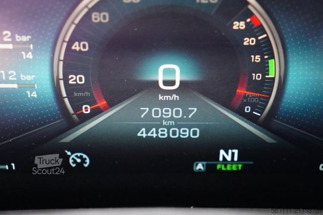 Стандартен влекач MERCEDES-BENZ ACTROS 1848 / BIG SPACE / 2021 ROK