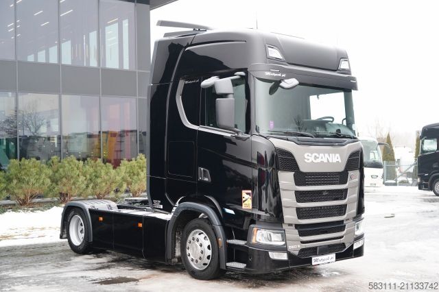 Τυπική μονάδα τράκτορα SCANIA S 560 / MEGA / RETARDER / I-PARK COOL / LOWDECK