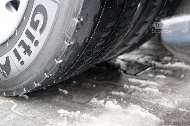 Τυπική μονάδα τράκτορα SCANIA S 560 / MEGA / RETARDER / I-PARK COOL / LOWDECK