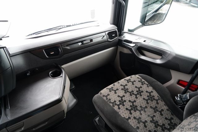 Τυπική μονάδα τράκτορα SCANIA S 560 / MEGA / RETARDER / I-PARK COOL / LOWDECK