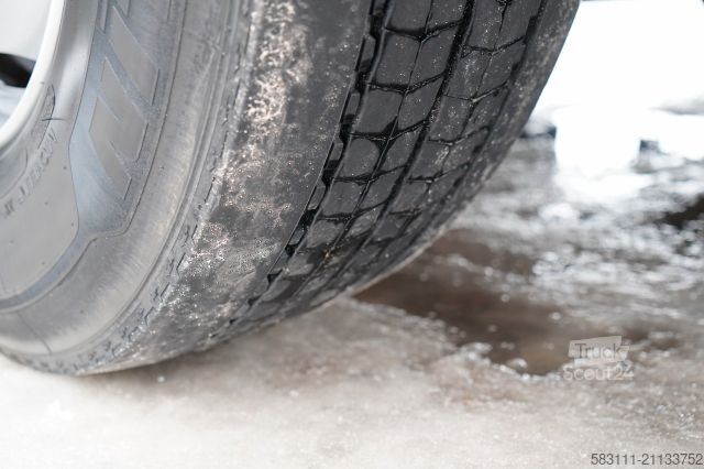 Standardowy ciągnik siodłowy VOLVO FH  460 /  I-SHIFT / 