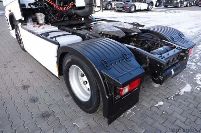 Τυπική μονάδα τράκτορα FORD F-MAX 500 / STANDARD / 2022 ROK