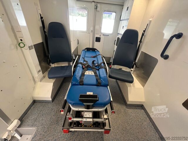 Пожарная машина MERCEDES-BENZ 516 CDI Krankenwagen*RTW*Liege*1.HD