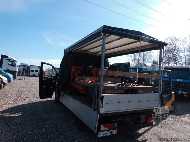 Gardinsidad skåpbil MERCEDES-BENZ Sprinter 317 CDI Schiebeplane/Kamera/ Klima/AHK