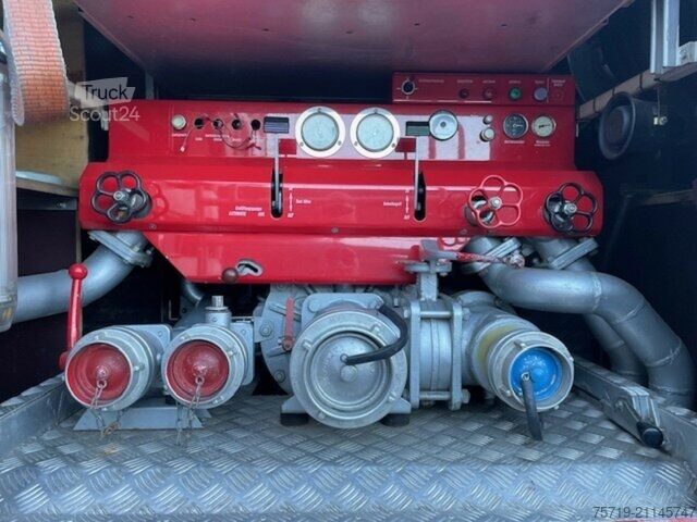 Speciale doeleinden vrachtwagen Mercedes-Benz 1224 4x4 AF Feuerwehr Schlingmann LF 16/12